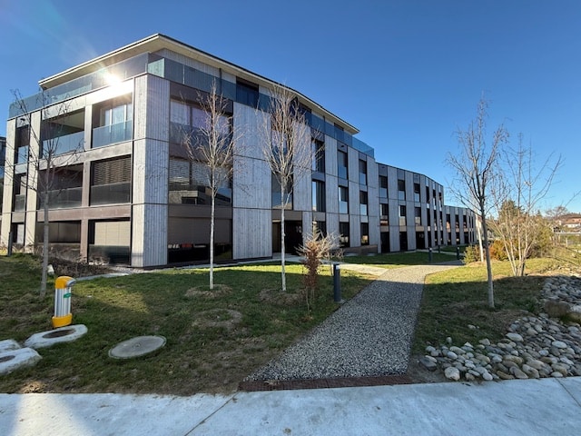 Echallens, Appartement de 3,5 pièces, terrasse et jardin